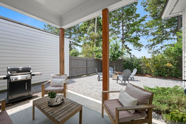 15034 Vintage Jade Ct, Baton Rouge, LA 70817