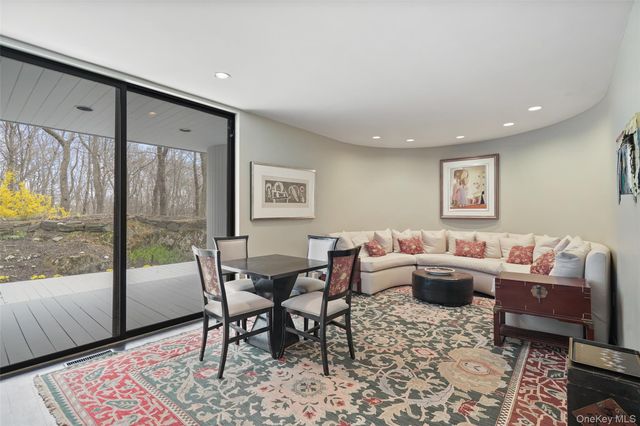 67 Tripp Street, Mount Kisco, NY 10549