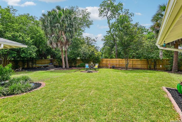 103 Tamworth, Castle Hills, TX 78213