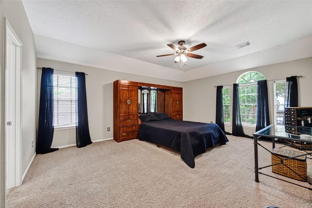 12923 Cambridge Eagle Drive, Houston, TX 77044