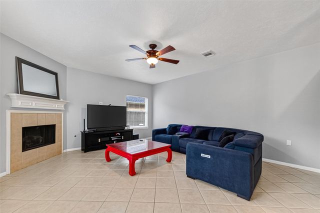 12923 Cambridge Eagle Drive, Houston, TX 77044