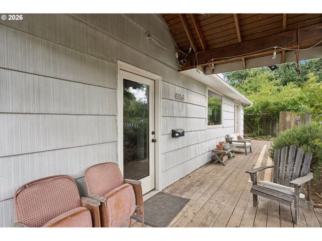 6356 Ne DURHAM Ave, Portland, OR 97211