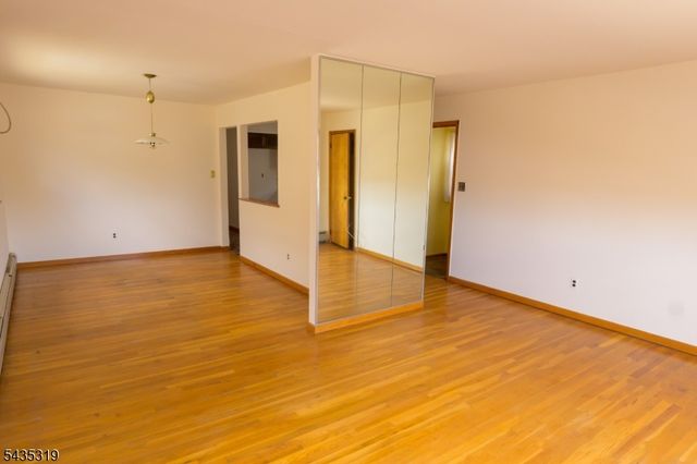 510 Liberty Ave, Jersey City, NJ 07307