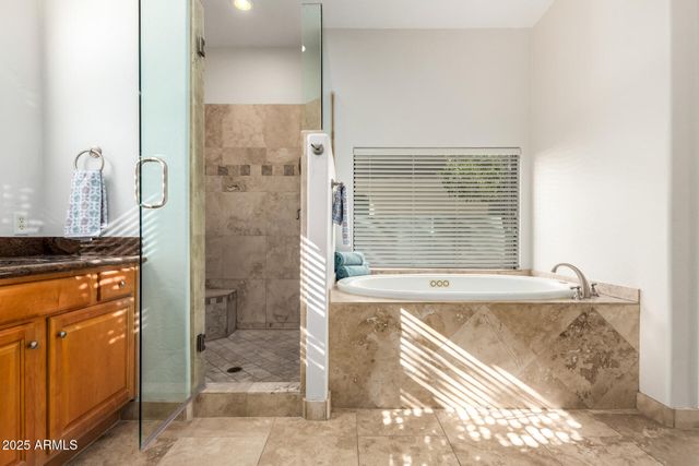 652 W ASTER Court, Chandler, AZ 85248