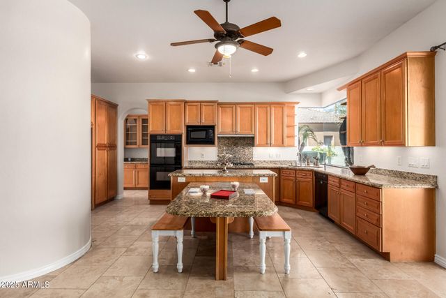 652 W ASTER Court, Chandler, AZ 85248