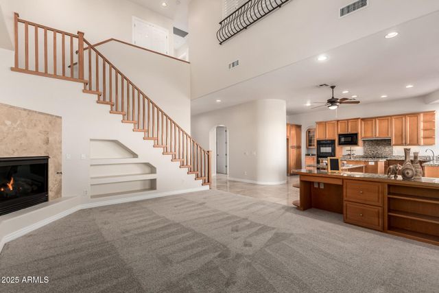 652 W ASTER Court, Chandler, AZ 85248