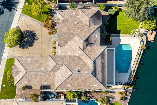 652 W ASTER Court, Chandler, AZ 85248