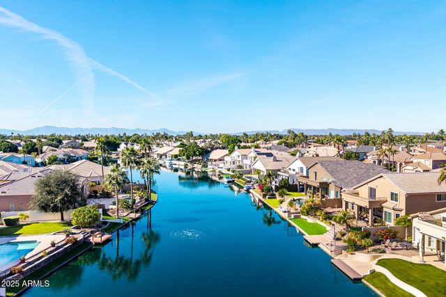 652 W ASTER Court, Chandler, AZ 85248