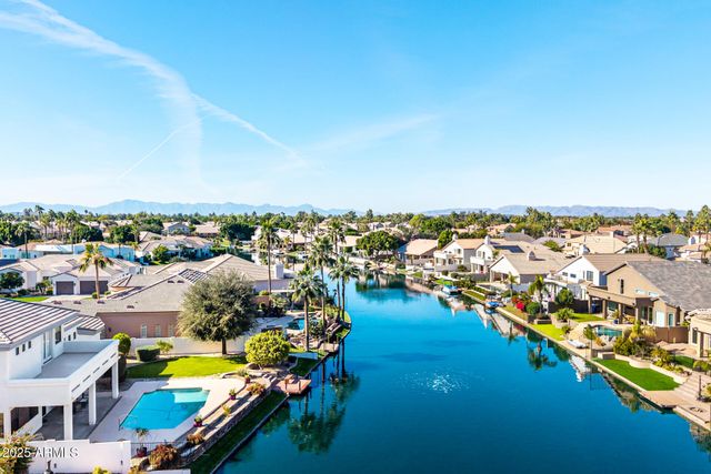 652 W ASTER Court, Chandler, AZ 85248