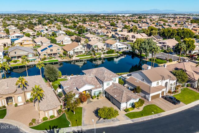 652 W ASTER Court, Chandler, AZ 85248