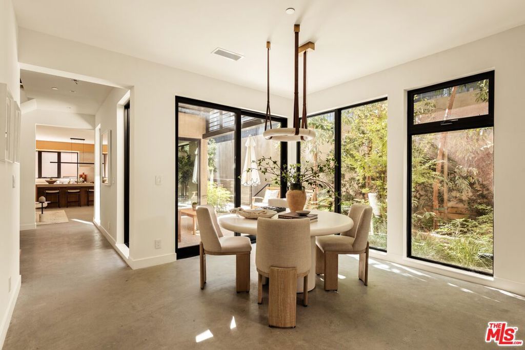 929 Hilldale Avenue, West Hollywood, CA 90069 — exterior