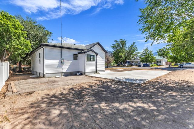 2067 QUINCY AVE, Ogden, UT 84401