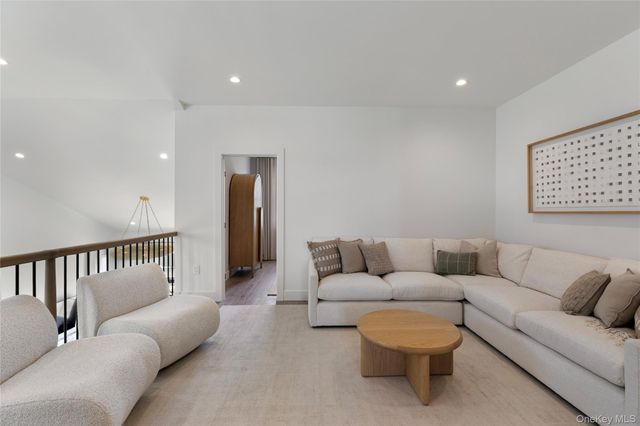 140 Celine Lane 12, Yaphank, NY 11980