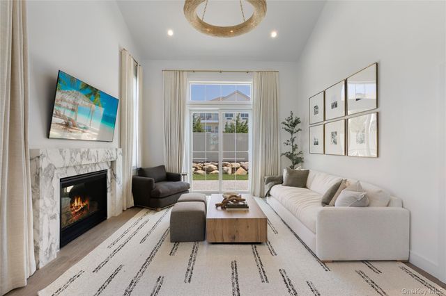 140 Celine Lane 12, Yaphank, NY 11980