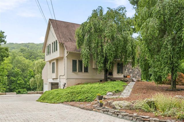37 Rumsey Road, Greenwood Lake, NY 10925