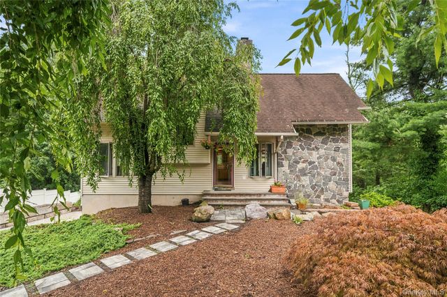 37 Rumsey Road, Greenwood Lake, NY 10925
