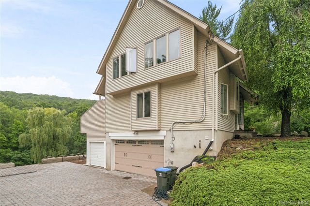 37 Rumsey Road, Greenwood Lake, NY 10925