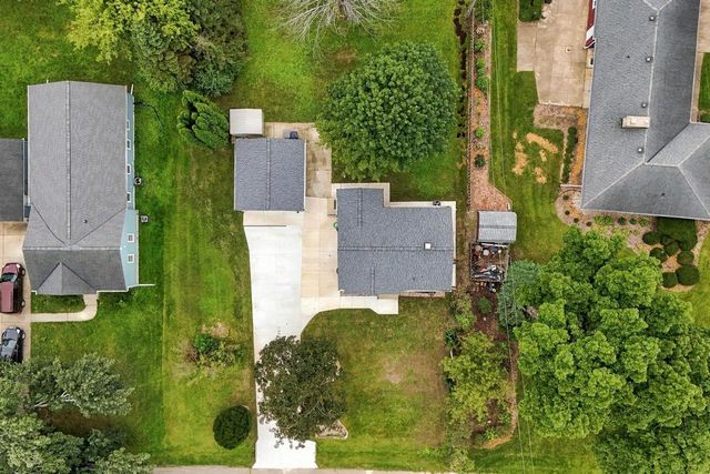 W190S7635 Circle DRIVE, Muskego, WI 53150