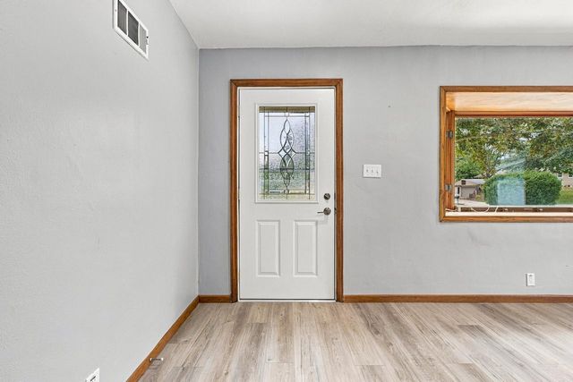 W190S7635 Circle DRIVE, Muskego, WI 53150