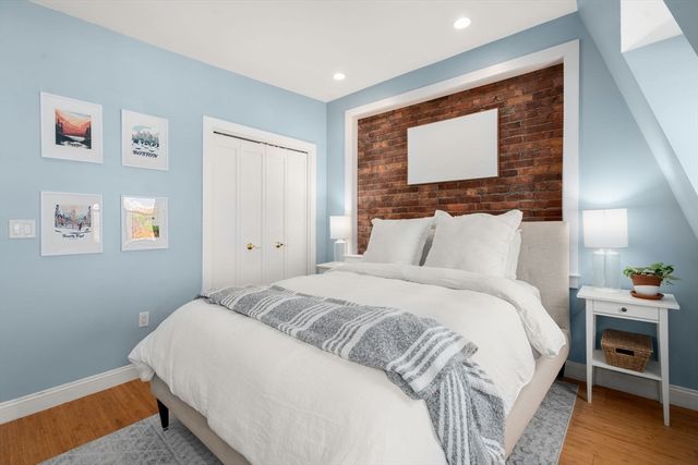 12 Worcester Square 5, Boston, MA 02118