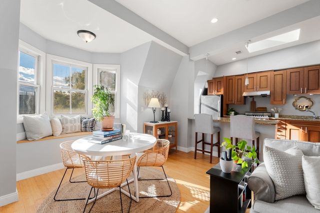 12 Worcester Square 5, Boston, MA 02118