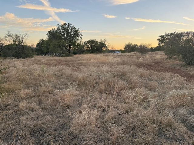 304 Red Wine, Horseshoe Bay, TX 78657