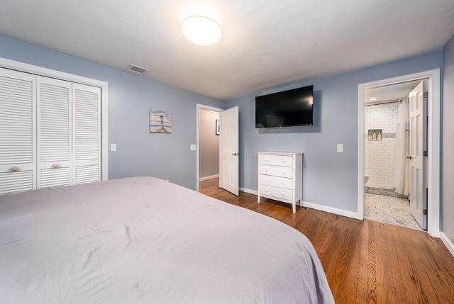 25 Clinton Drive, Yarmouth Port, MA 02675