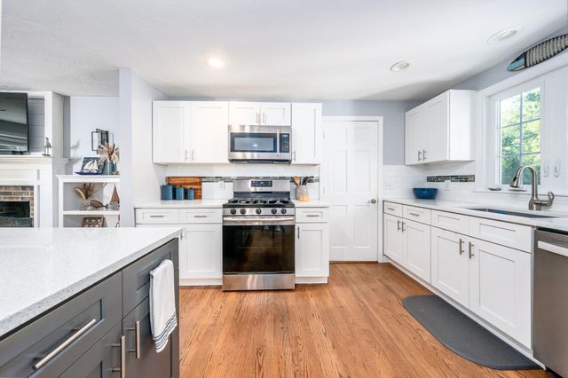 25 Clinton Drive, Yarmouth Port, MA 02675