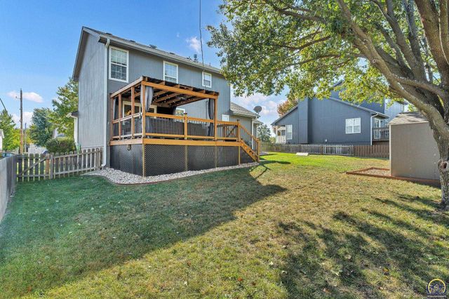 5644 SW 36th ST, Topeka, KS 66614