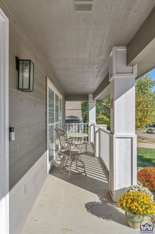 5644 SW 36th ST, Topeka, KS 66614