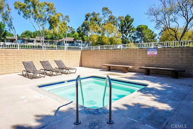 22205 Caminito Tasquillo 51, Laguna Hills, CA 92653