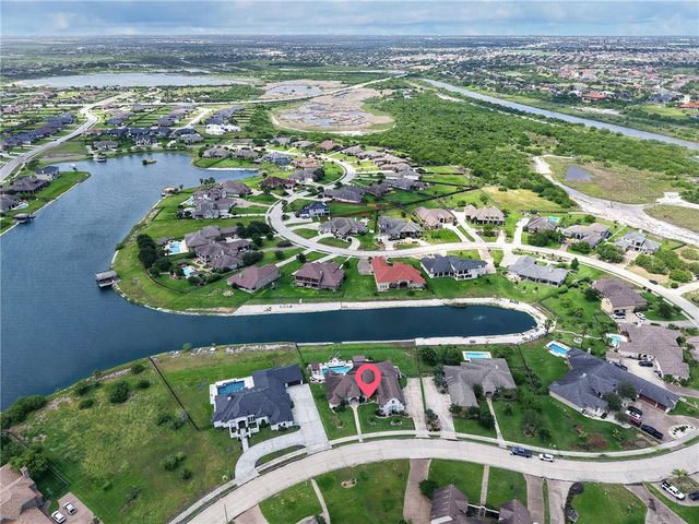 6117 Lago Vista Dr, Corpus Christi, TX 78414