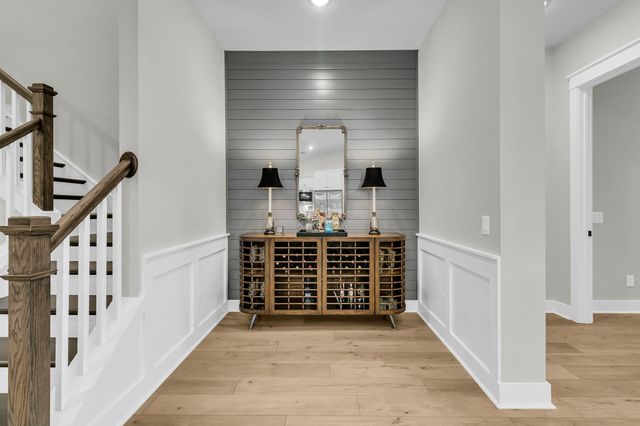 677 Marsh Cove Circle, Summerville, SC 29486