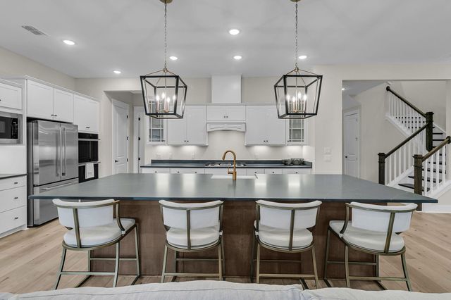 677 Marsh Cove Circle, Summerville, SC 29486