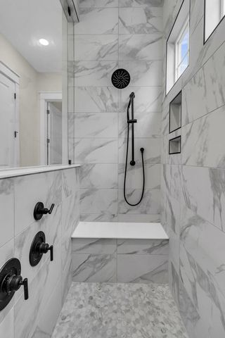 677 Marsh Cove Circle, Summerville, SC 29486