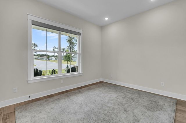 677 Marsh Cove Circle, Summerville, SC 29486