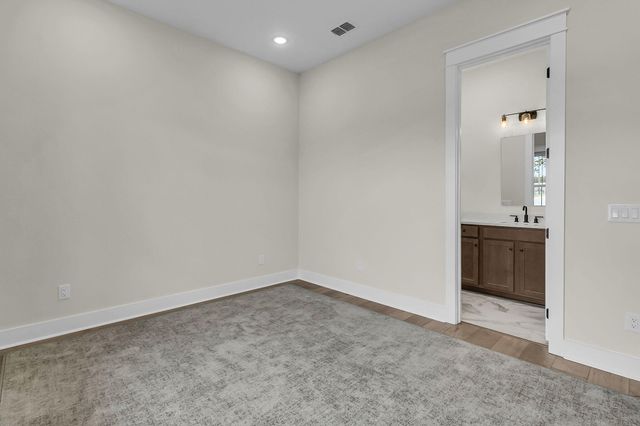 677 Marsh Cove Circle, Summerville, SC 29486