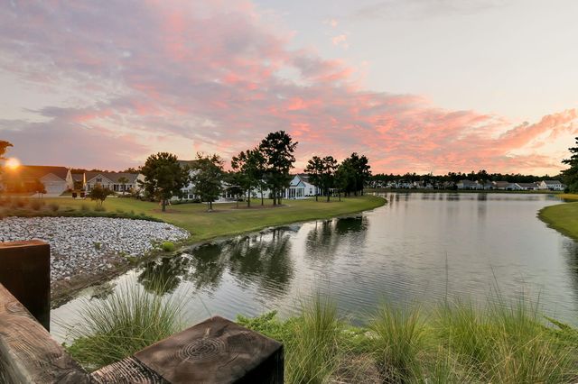 677 Marsh Cove Circle, Summerville, SC 29486