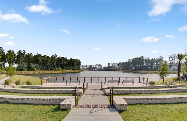 677 Marsh Cove Circle, Summerville, SC 29486