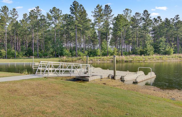 677 Marsh Cove Circle, Summerville, SC 29486