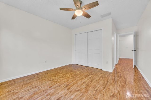 273 Prestwick Way 273, Edison, NJ 08820