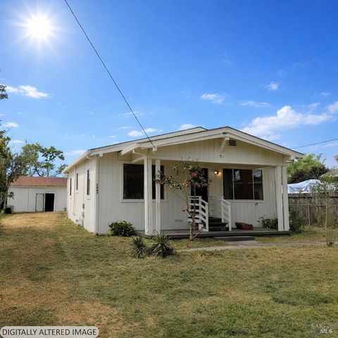 1047 S Wright Rd, Santa Rosa, CA 95407