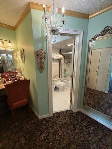 20505 E Country Club Drive 1036, Aventura, FL 33180