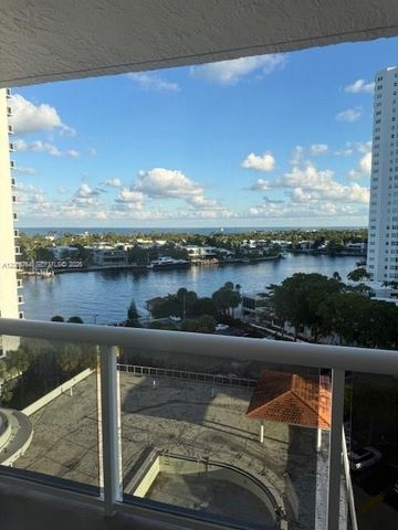 20505 E Country Club Drive 1036, Aventura, FL 33180