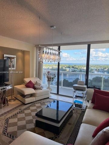 20505 E Country Club Drive 1036, Aventura, FL 33180