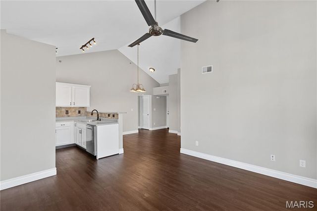 1117 Arbor Creek Drive 3A, Unincorporated, MO 63122