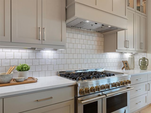 151 Moonlight DR, Smithville, TX 78957