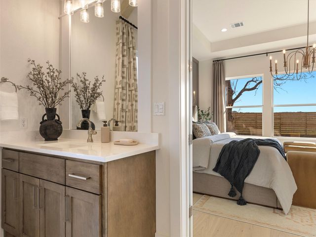 151 Moonlight DR, Smithville, TX 78957