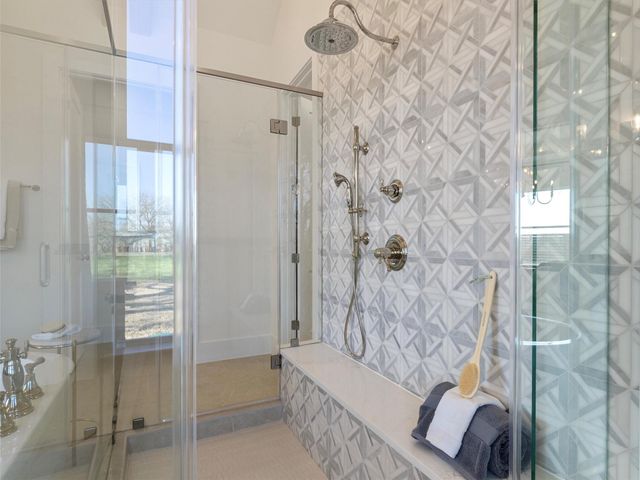 151 Moonlight DR, Smithville, TX 78957