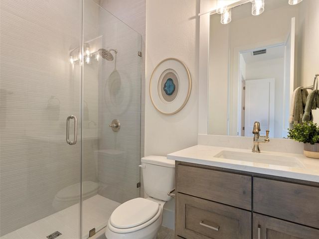 151 Moonlight DR, Smithville, TX 78957